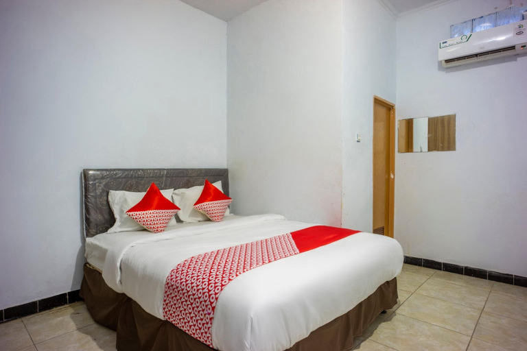 Bedroom 2, OYO 92286 Wisma Permata Makassar, Makassar