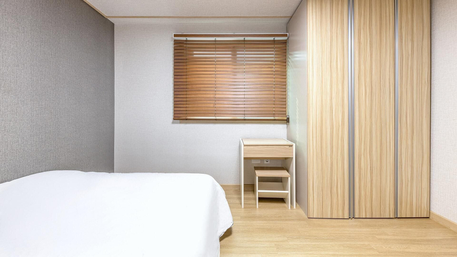 Bedroom 3, Gapyeong Walkingoncloud Pension&glamping, Gapyeong