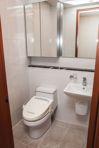 Bathroom 3, Arden Hill Resort & Golf Club, Jeju