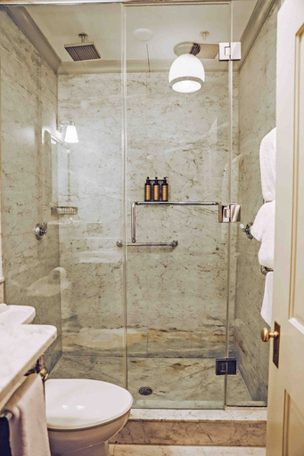 Bathroom 4, Hotel Fauchere, Pike