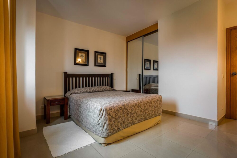 Bedroom 4, VIP Executive Suites Maputo Hotel, Maputo