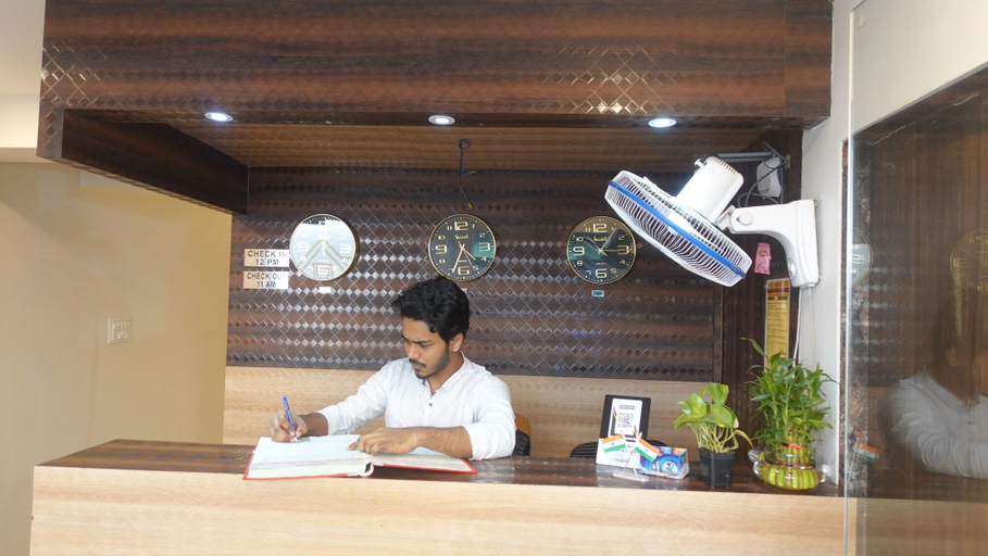 Others 5, Hotel Wind Flower Regency - Near Kokilaben Hospital, Mumbai Suburban
