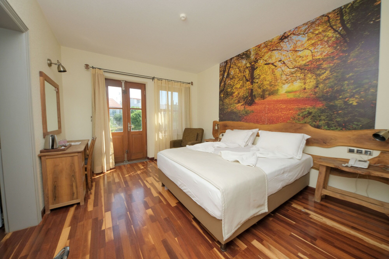 Bedroom 5, Cunda Labris Hotel, Ayvalık