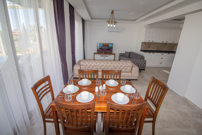 Living area 4, Fethiye Star Villa, Fethiye