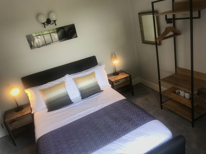 Bedroom 2, Pheasant Inn, Lancashire