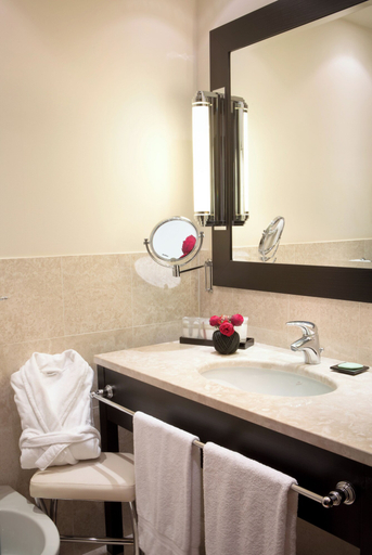 Bathroom 4, Starhotels Anderson, Milano