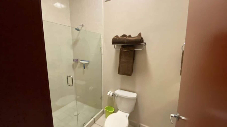 Bathroom 4, Tiara Sands 503, Mazatlán