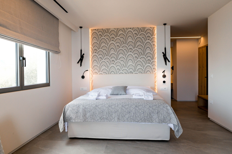 Bedroom 4, Alissachni SeaSide Hotel, Peloponnese