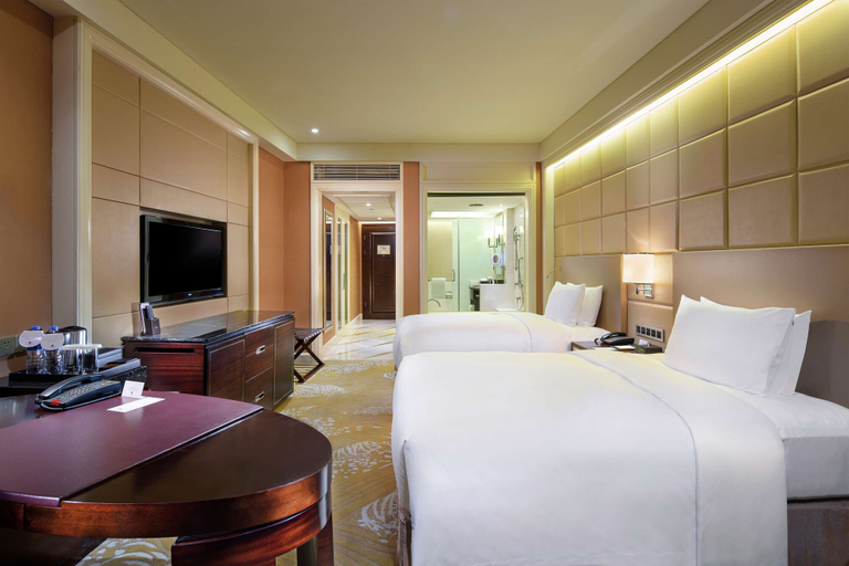 Bedroom 3, DoubleTree by Hilton Putian, Putian