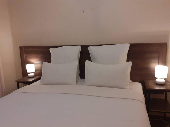 Bedroom 3, Charming 6-bed House With Swimming Pool in Harare, Harare
