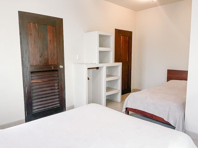Bedroom 2, The Happy Coconut Resort, Tola