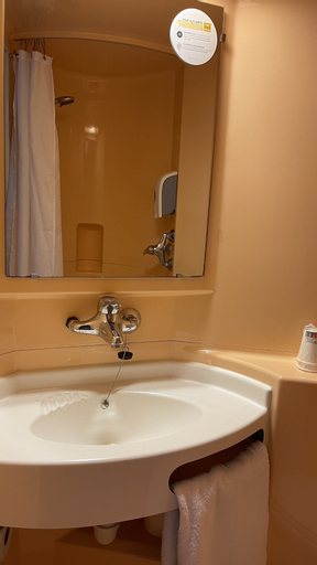 Bathroom 3