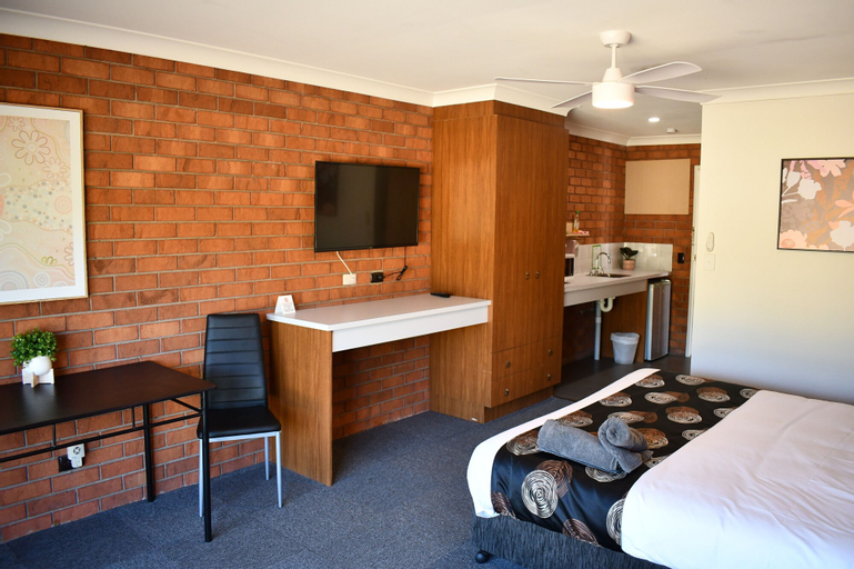 Bedroom 10