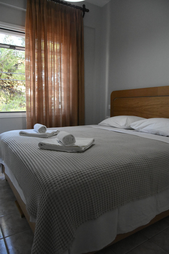 Bedroom 3, Vasilis Apartments, Peloponnese