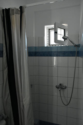 Bathroom 4, Vasilis Apartments, Peloponnese