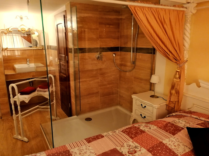 Bathroom 4, Hotel Denkmal 13 – Rostock, Rostock