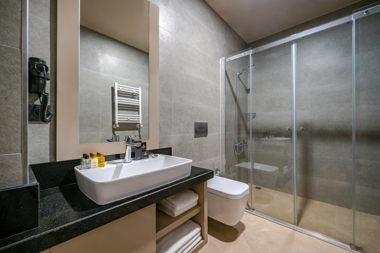 Bathroom 6