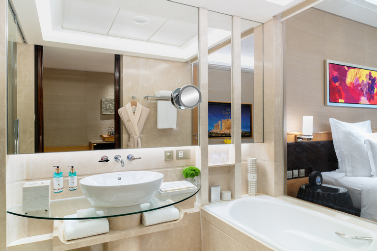 Bedroom 5, Galaxy Hotel, Cotai
