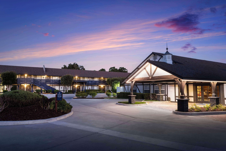 Exterior & Views 2, The Hadsten Solvang, Tapestry Collection by Hilton, Santa Barbara