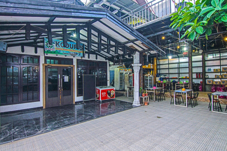 Food & Drinks 5, OYO 91730 De' Mande Homestay Syariah, Padang