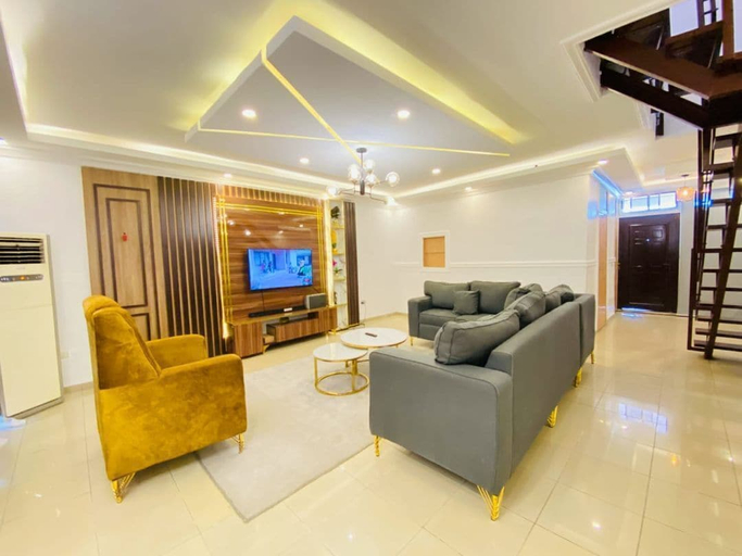 Others 5, Deluxe Apartment, Eti-Osa