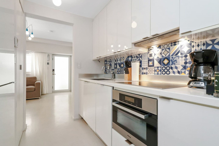 Others 5, Roami at 250 Collins, Miami-Dade