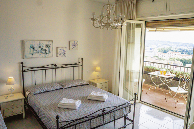 Bedroom 3, S'ARD Guest House Sassari, Sassari