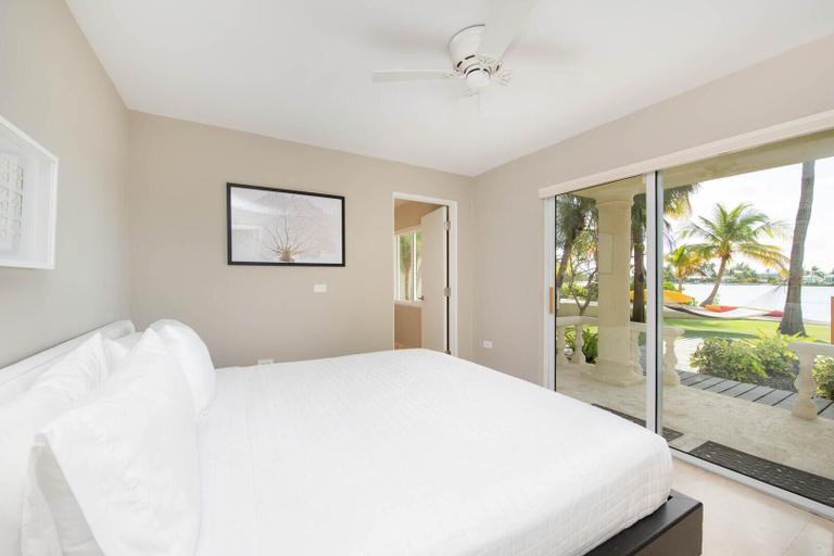 Bedroom 3, Kaiku