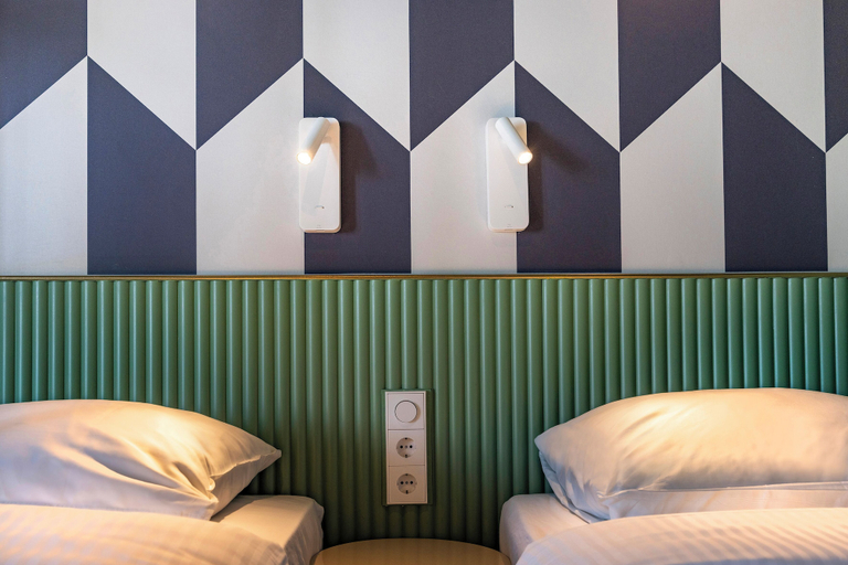 Bedroom 2, Hotel Tourist Inn, Amsterdam