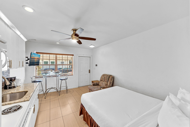 Bedroom 3, The Sunrise, Broward