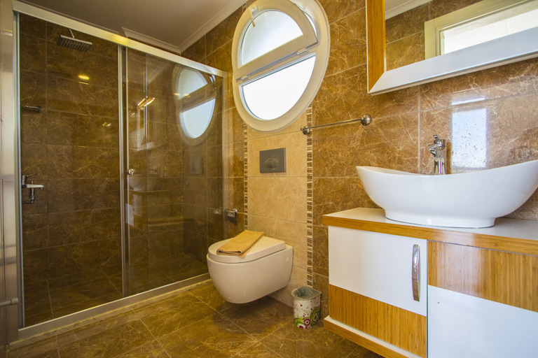Bathroom 2, Fethiye Hisarpark B Villa, Fethiye