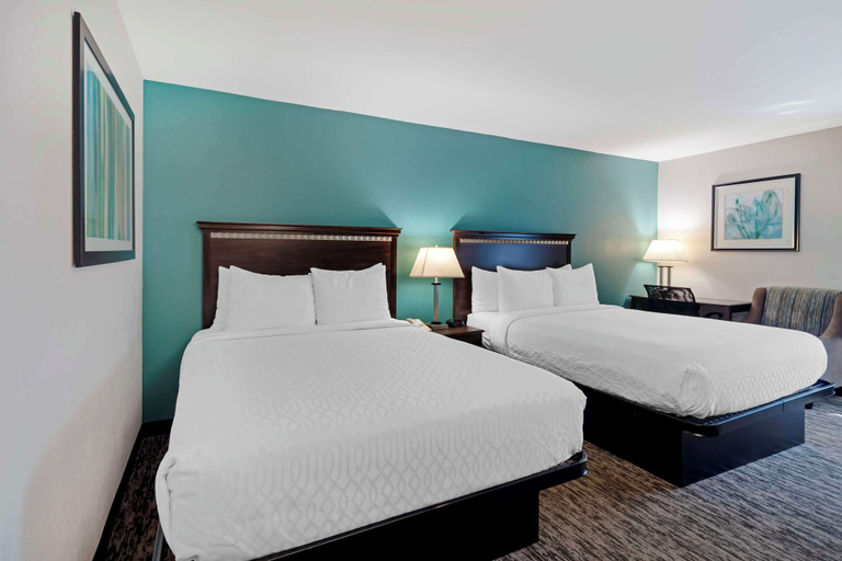 Bedroom 3, Best Western Plus Chicagoland - Countryside, Cook
