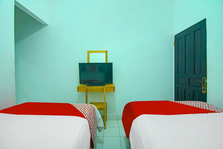 Bedroom 2, OYO 91730 De' Mande Homestay Syariah, Padang