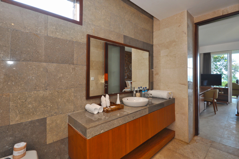 Bathroom 24