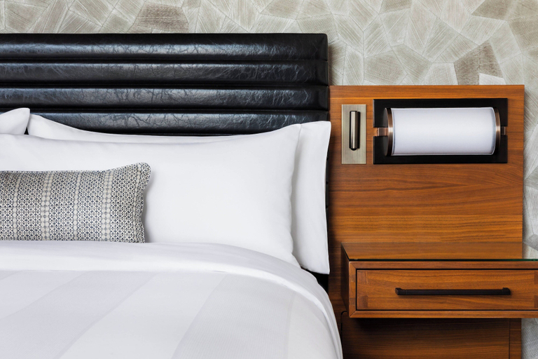 Bedroom 3, Lancaster Marriott at Penn Square, Lancaster