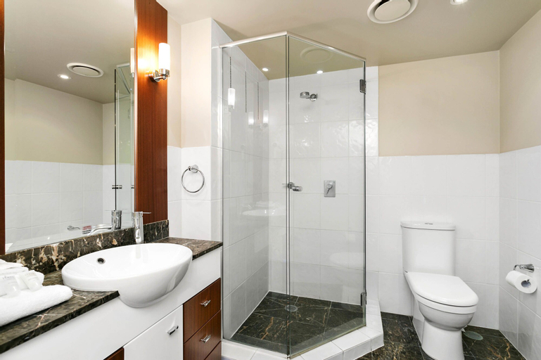 Bedroom 5, Mantra Towers of Chevron, Gold Coast