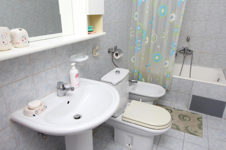 Bathroom 3, Apartments Lora, Rovinj