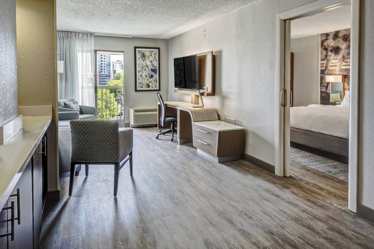 Bedroom 3, Courtyard By Marriott Vanderbilt-West End, Davidson