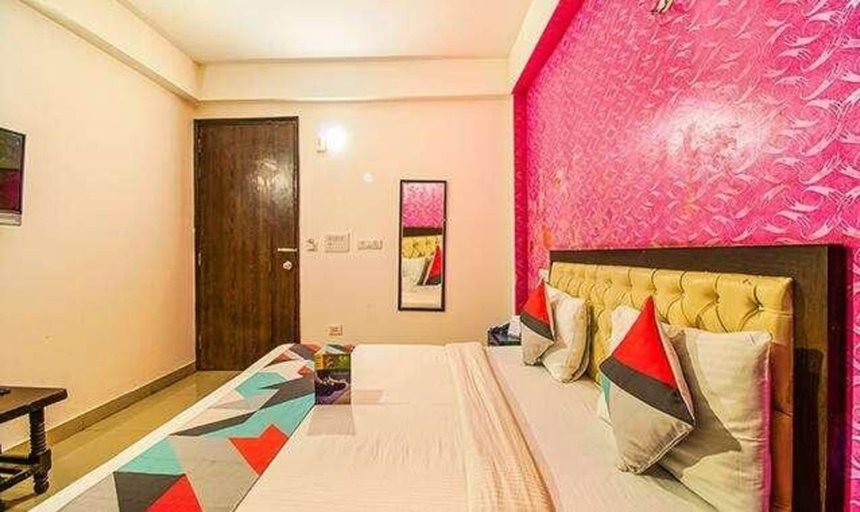 Bedroom 2, FabHotel TP Suites, Delhi
