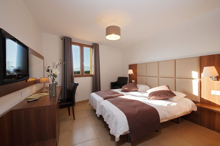 Bedroom 3, Logis Hotel Restaurant Le Cara Sol, Pyrénées-Orientales