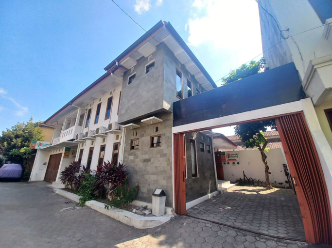 Homestay Syariah dekat masjid Jogokaryan by Simply Homy, Yogyakarta