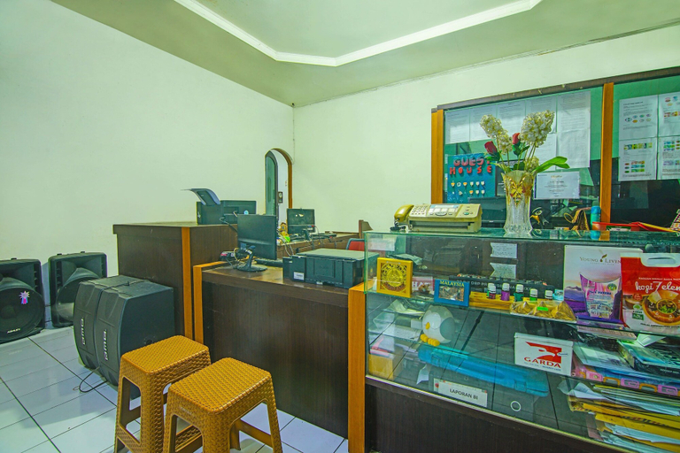 Food & Drinks 4, OYO 91730 De' Mande Homestay Syariah, Padang