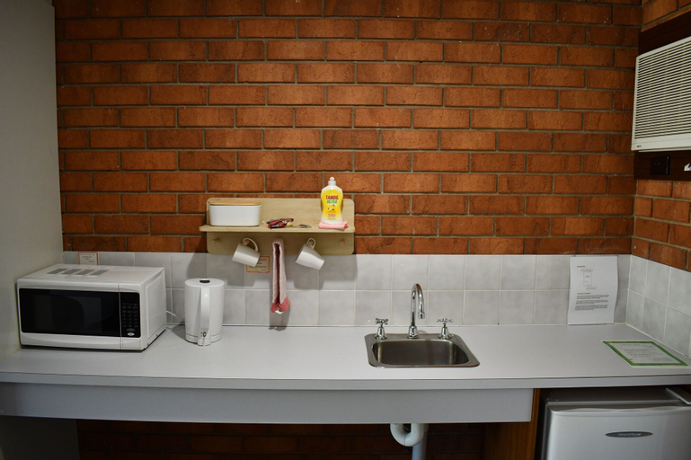 Dining Room 19
