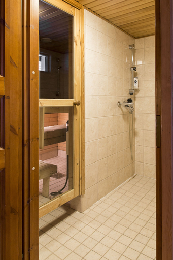 Bathroom, Zone Apartments, Northern Ostrobothnia