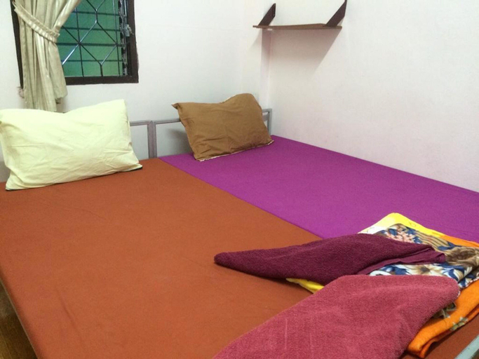 Bedroom 2, Wan Sa Bai Mansion, Muang Kanchanaburi