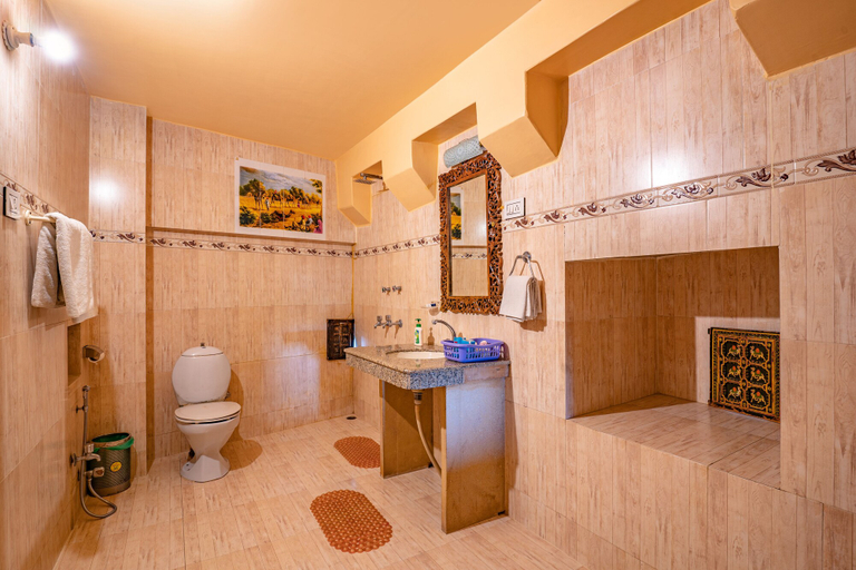 Bathroom 3, Hotel Garh Jaisal Haveli, Jaisalmer