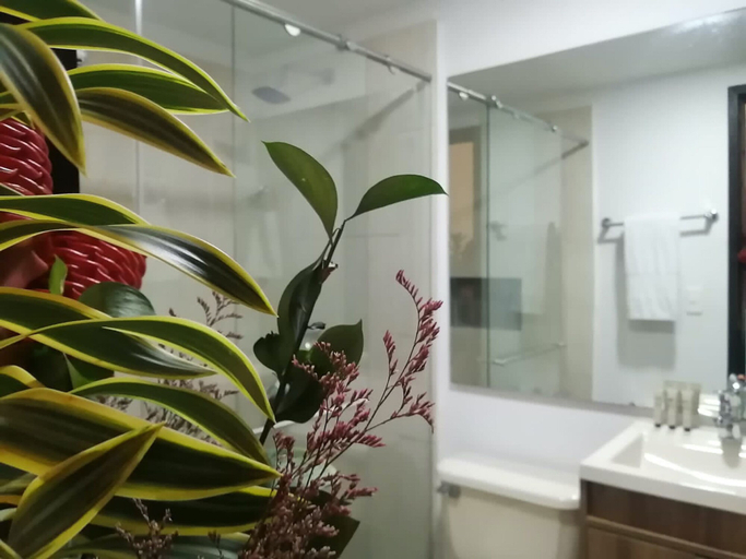 Bathroom 5, MuchoSur Quimbaya, Quimbaya