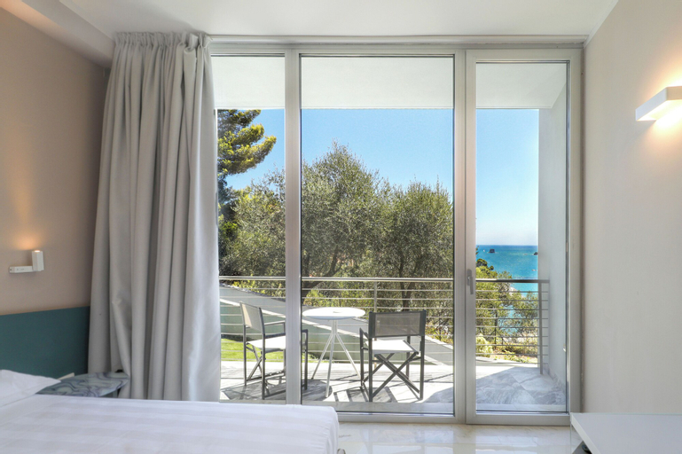 Bedroom 4, Cristallo Park Hotel, La Spezia