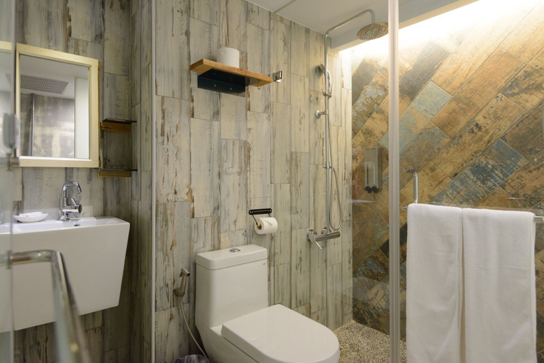 Bathroom 5, Hualien Wow Hostel, Hualien