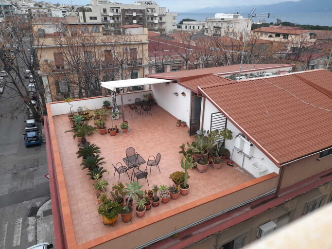 Others 5, Al Terrazzo, Reggio Di Calabria